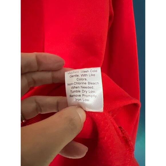 Red Hoodie crop XL Soft Pullover - Picture 3 of 5